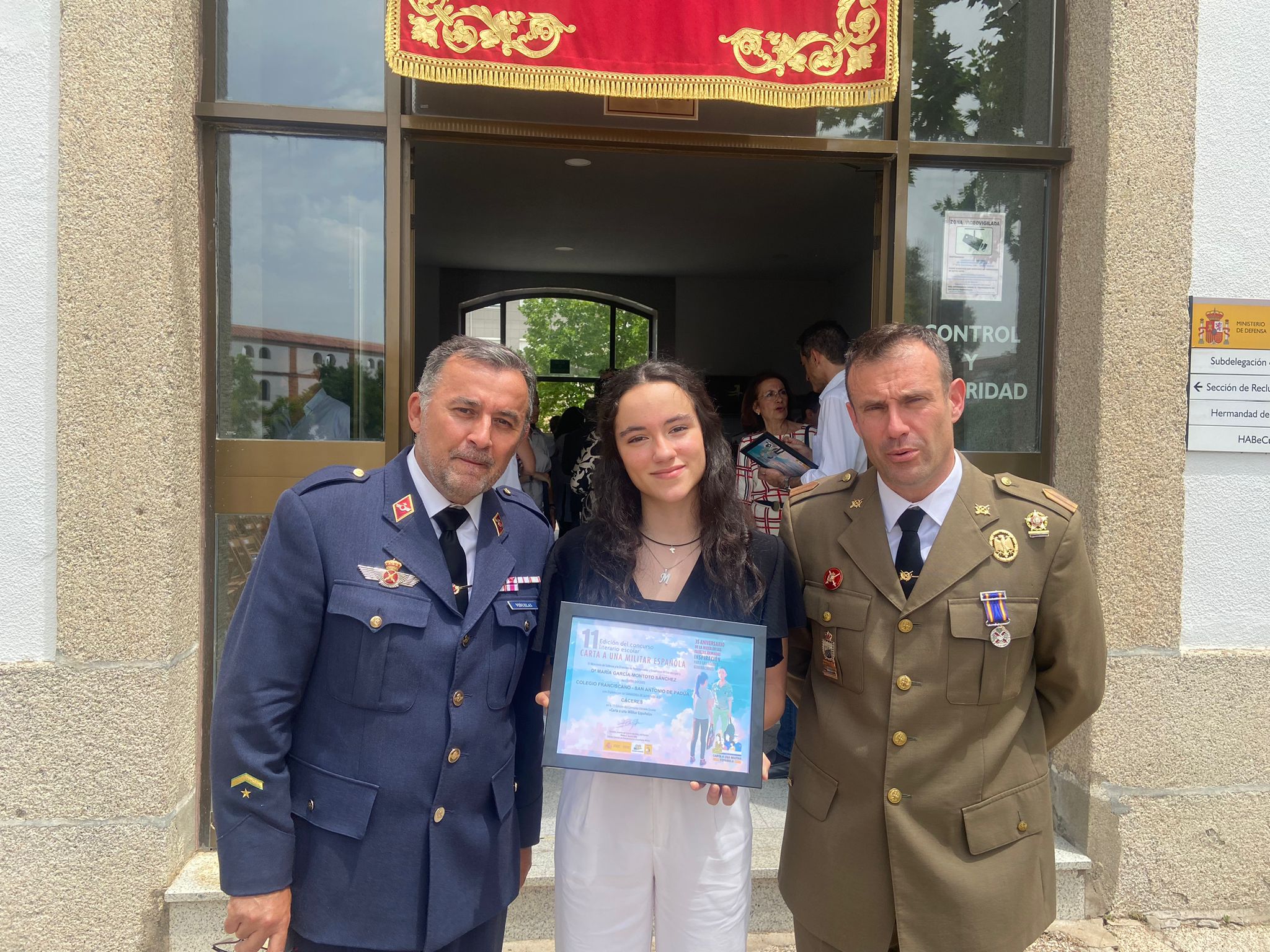 Ganadora Provincial del XI Certamen Literario “Carta a una militar”